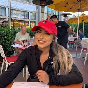 Meet your Posher, Sammy